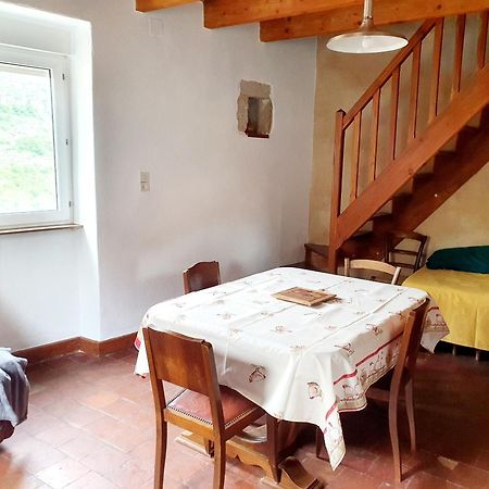 Gites 4 A 5 Personnes Saint-Rome-de-Tarn Zewnętrze zdjęcie